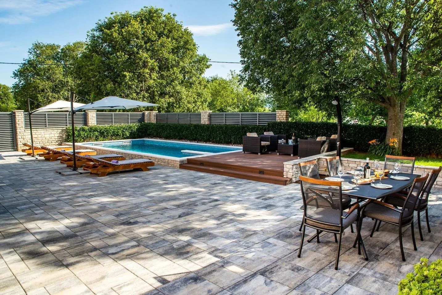 Villa Niko With Heated Pool Pridraga Croacia